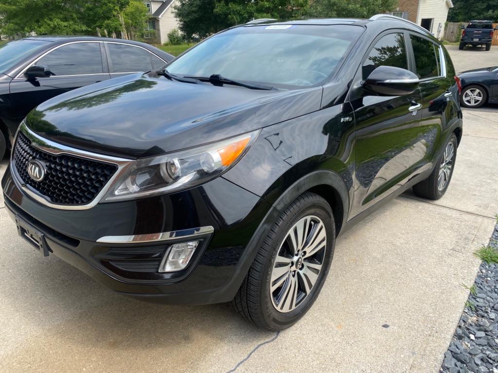 2016 Kia Sportage - $12,100