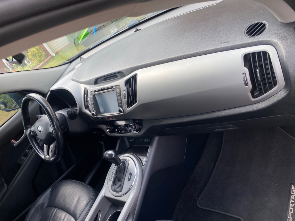 2016 Kia Sportage - $12,100