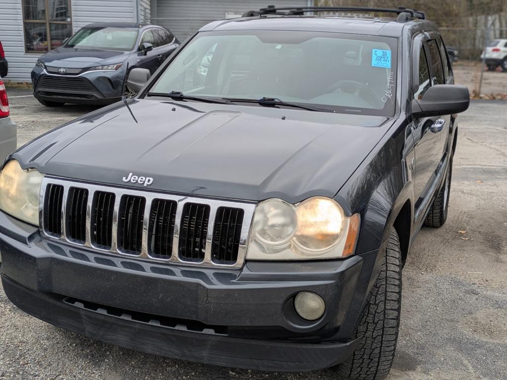 2007 Jeep Grand Cherokee Laredo photo