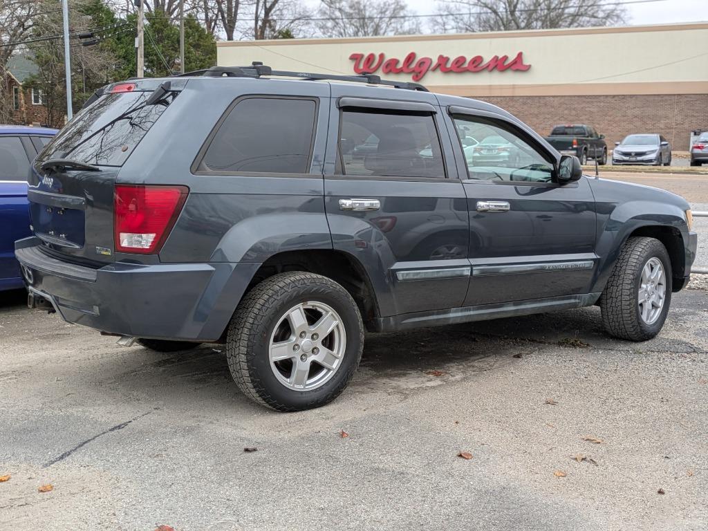2007 Jeep Grand Cherokee Laredo photo