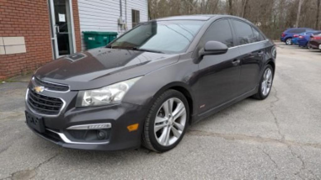 2015 Chevrolet Cruze LTZ photo