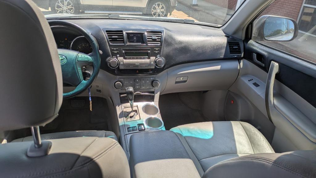 2009 Toyota Highlander Sport photo