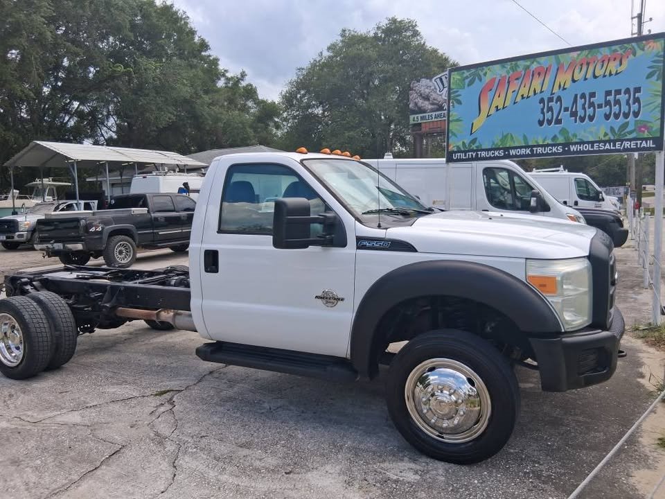 2016 Ford F550 - $16,995