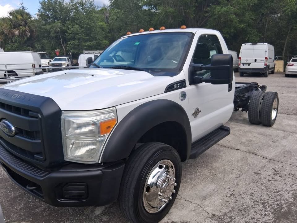 2016 Ford F550 - $16,995