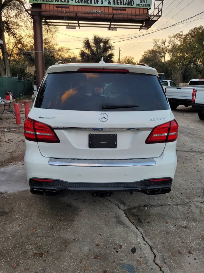 2018 Mercedes-Benz GLS - $35,995