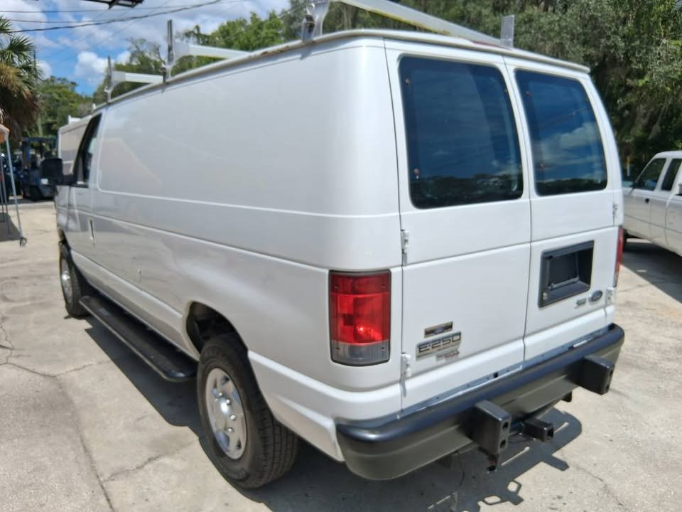 2014 Ford E-250 - $13,995