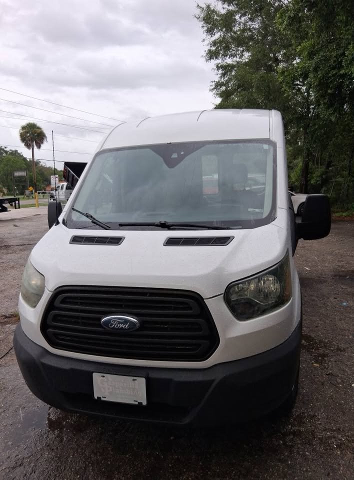 2016 Ford T250 Vans - $16,995
