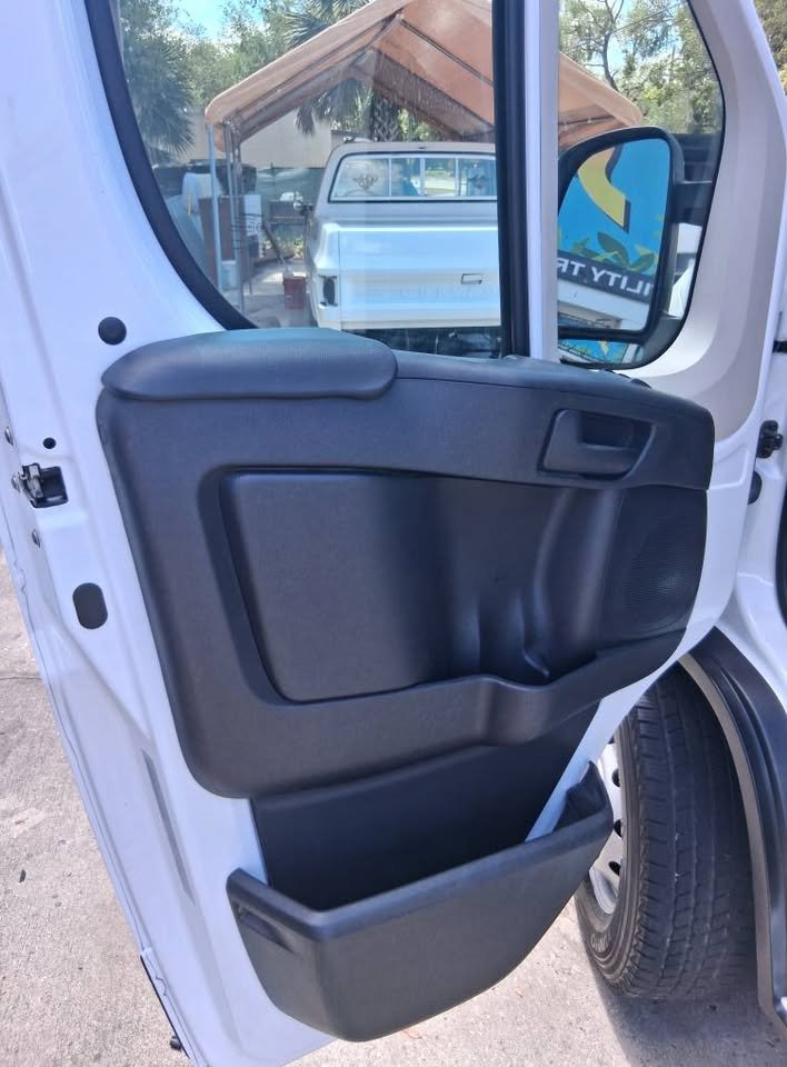 2020 Ram 1500 Promaster Vans - $15,995