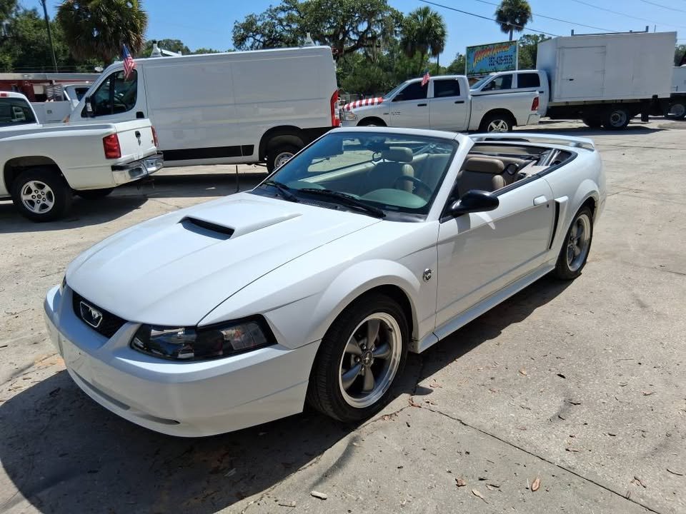 2004 Ford Mustang - $11,995