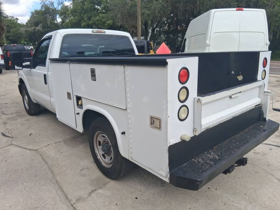 2014 Ford F-250 - $14,995