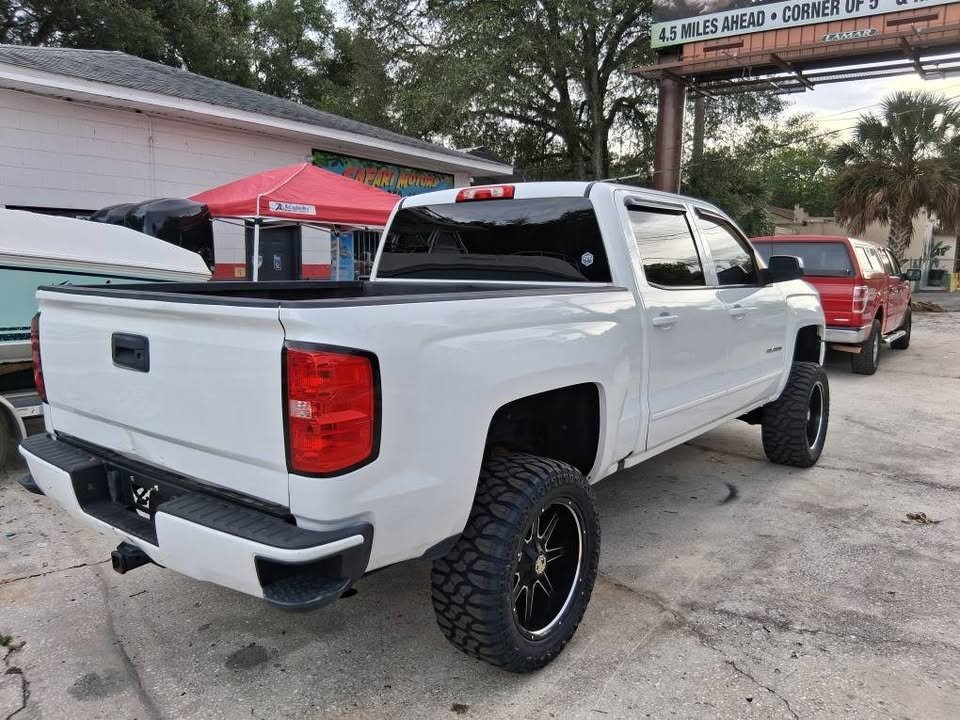 2018 Chevrolet Silverado - $23,995