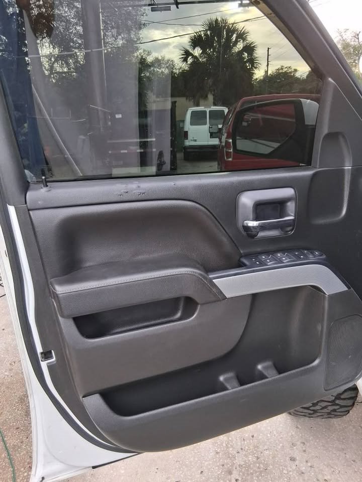 2018 Chevrolet Silverado - $23,995