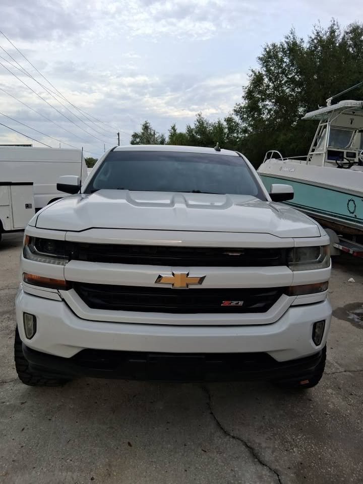 2018 Chevrolet Silverado - $23,995
