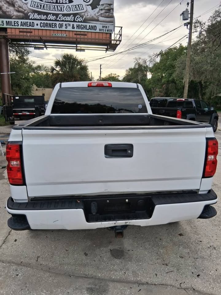 2018 Chevrolet Silverado - $23,995