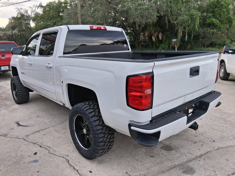 2018 Chevrolet Silverado - $23,995