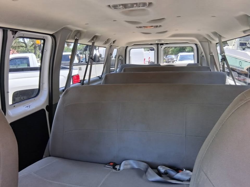 2007 Ford E-350 - $19,995