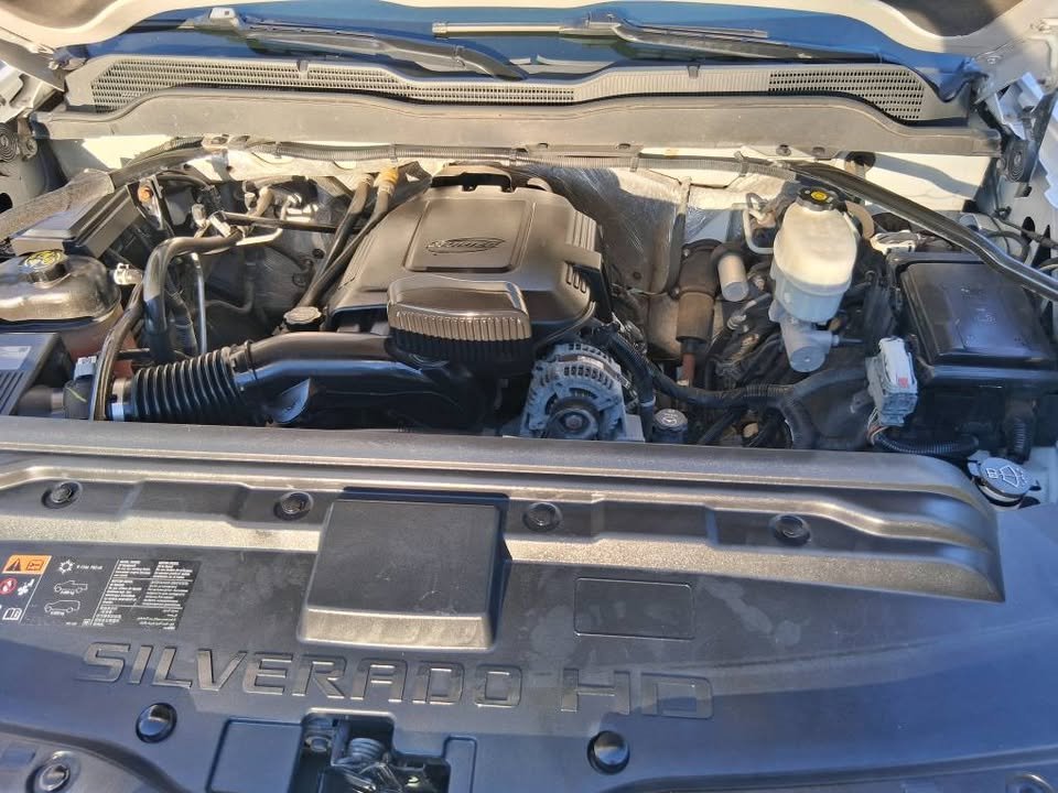 2015 Chevrolet Silverado - $25,995