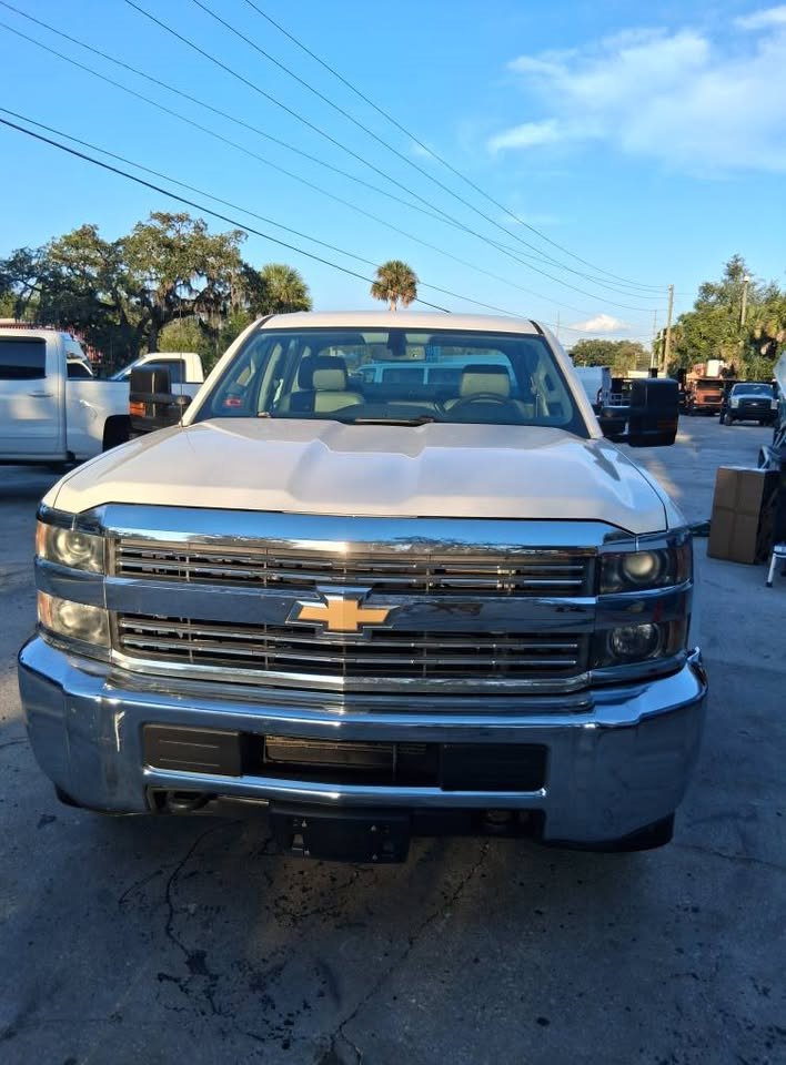 2015 Chevrolet Silverado - $25,995