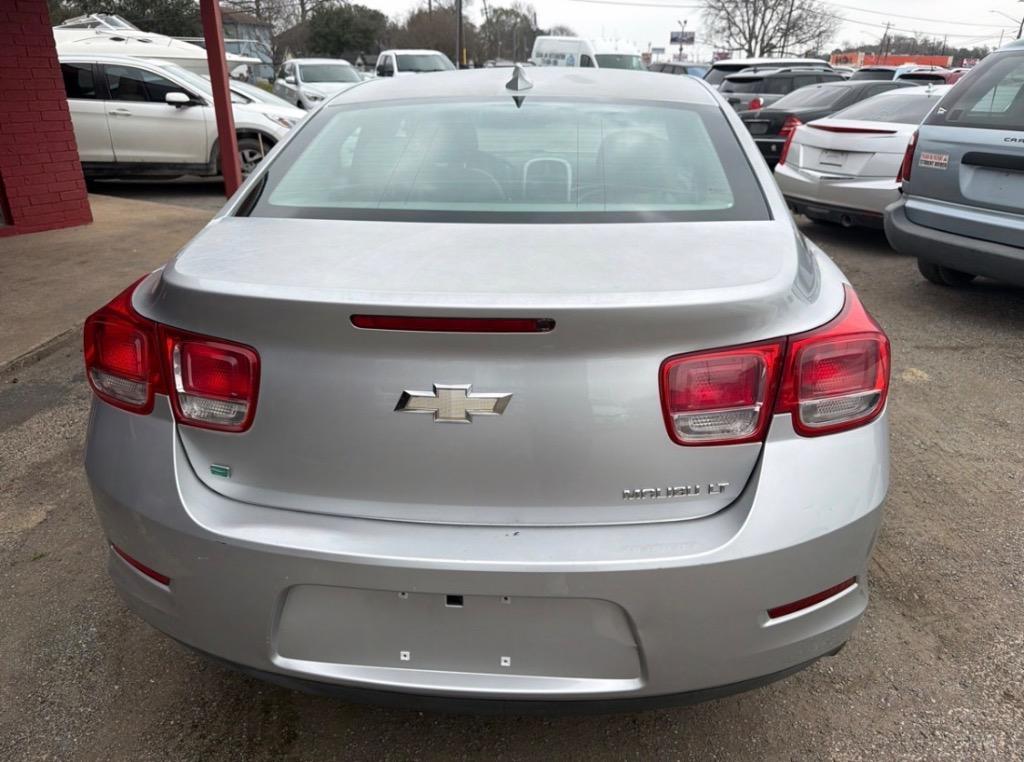 2016 Chevrolet Malibu - $9,975