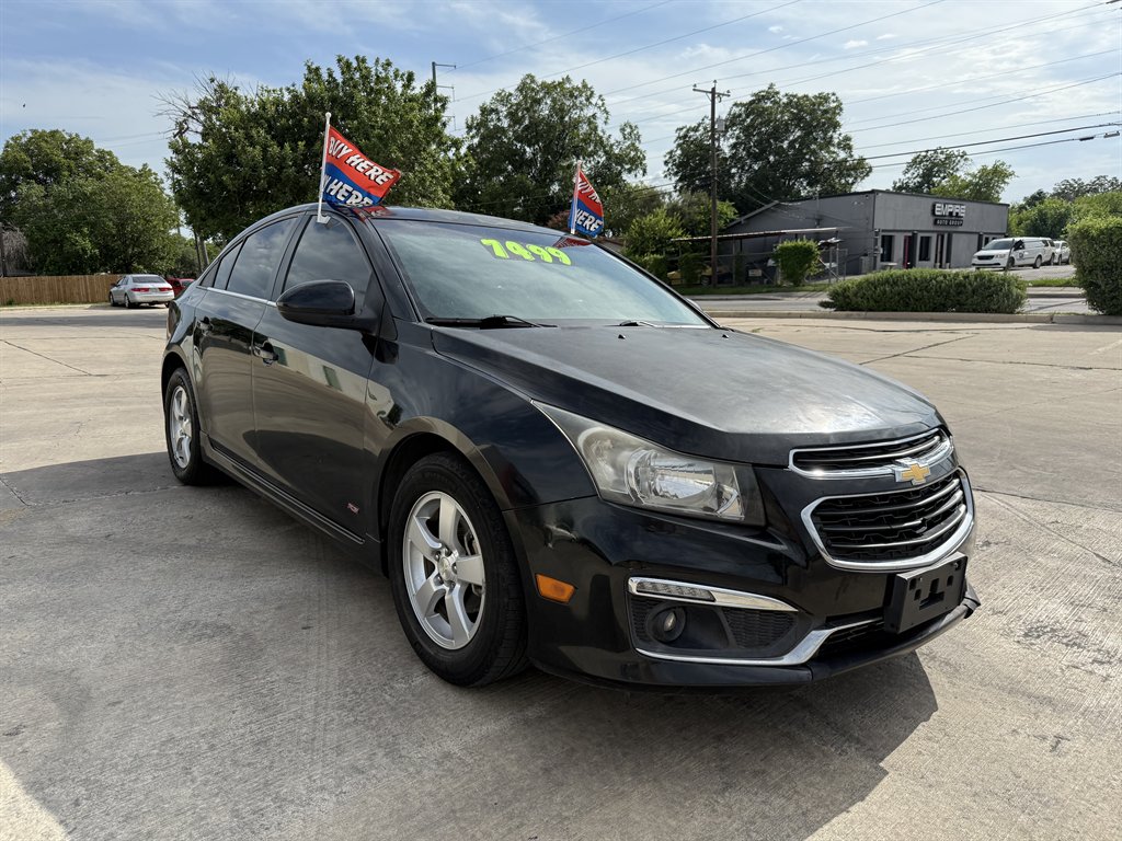 2016 Chevrolet Cruze - $7,500