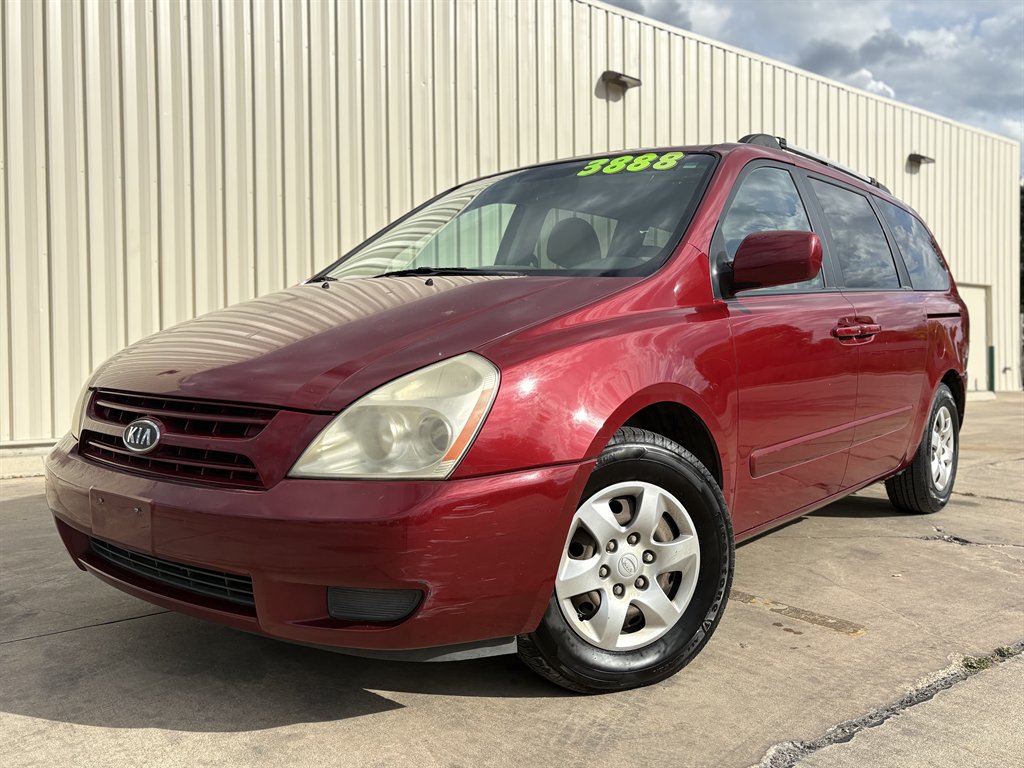 2008 Kia Sedona - $3,999