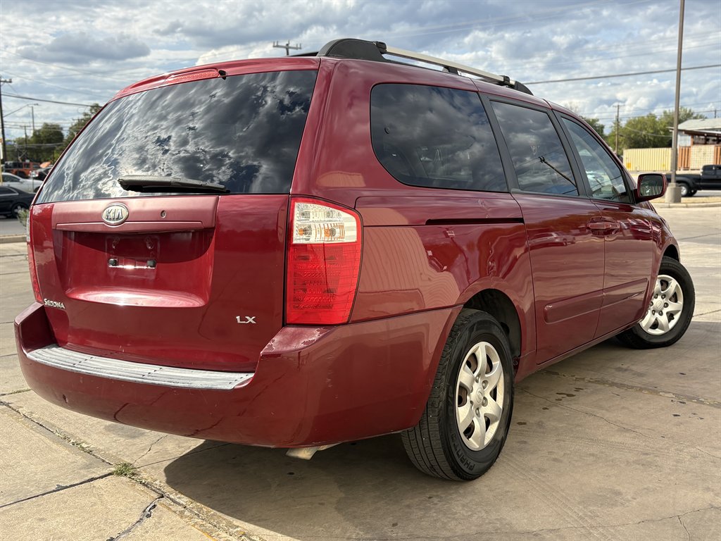 2008 Kia Sedona - $3,999