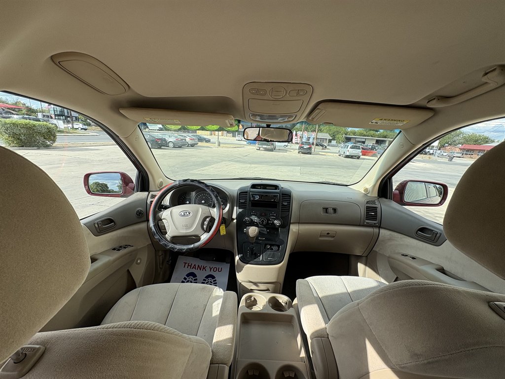 2008 Kia Sedona - $3,999