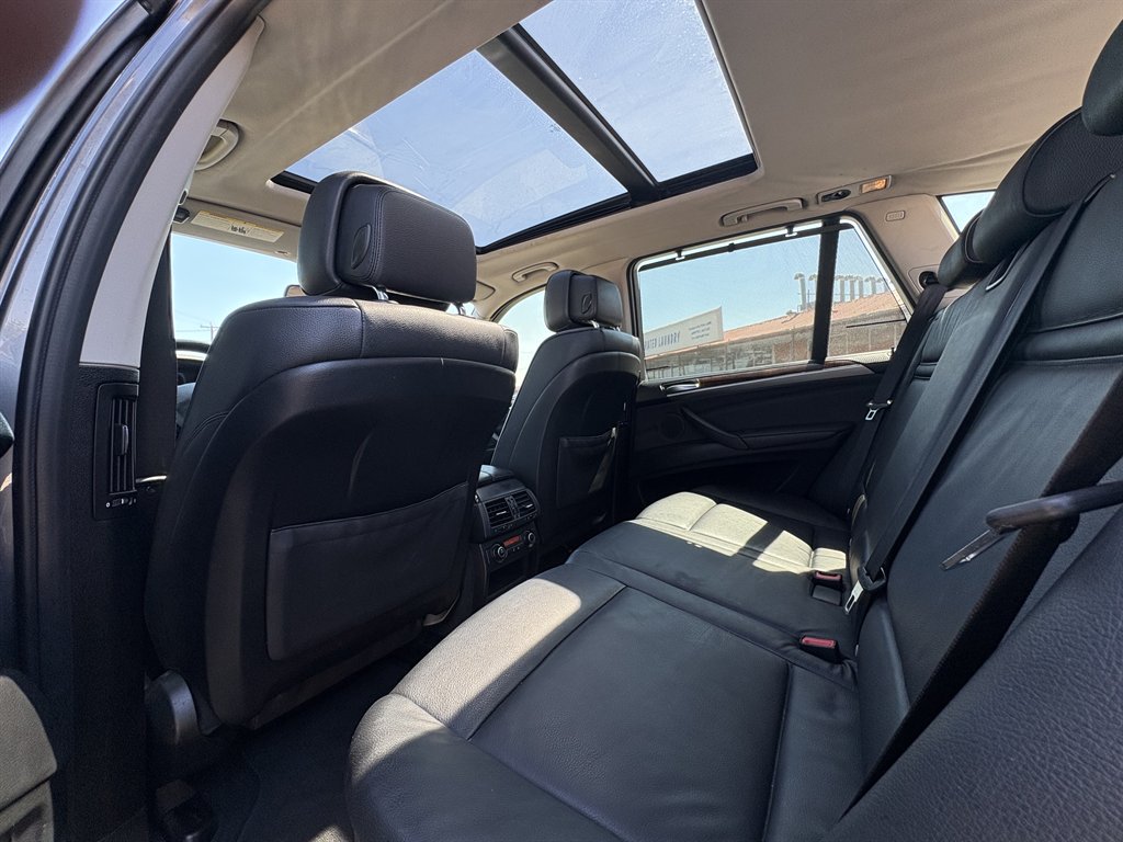 2012 BMW X5 - $8,500