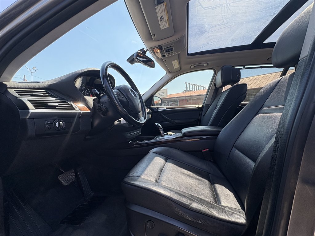 2012 BMW X5 - $8,500