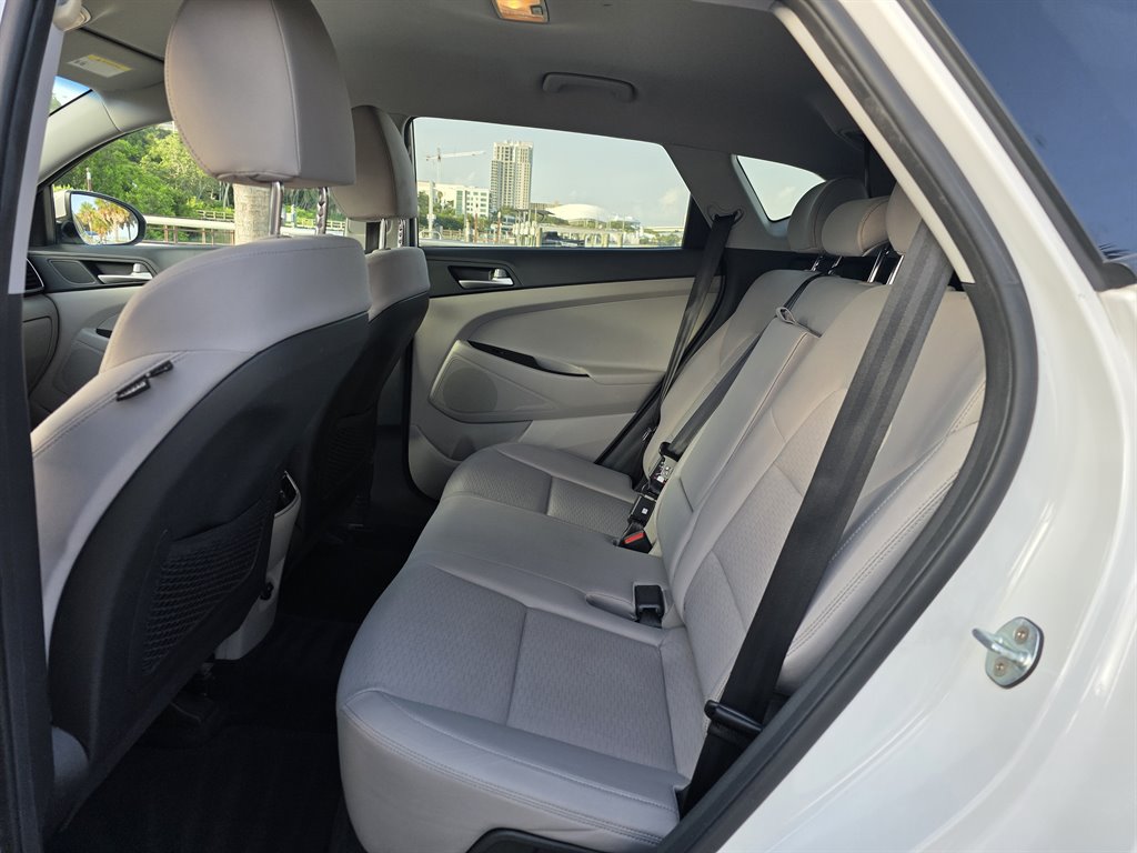 2020 Hyundai Tucson - $11,995
