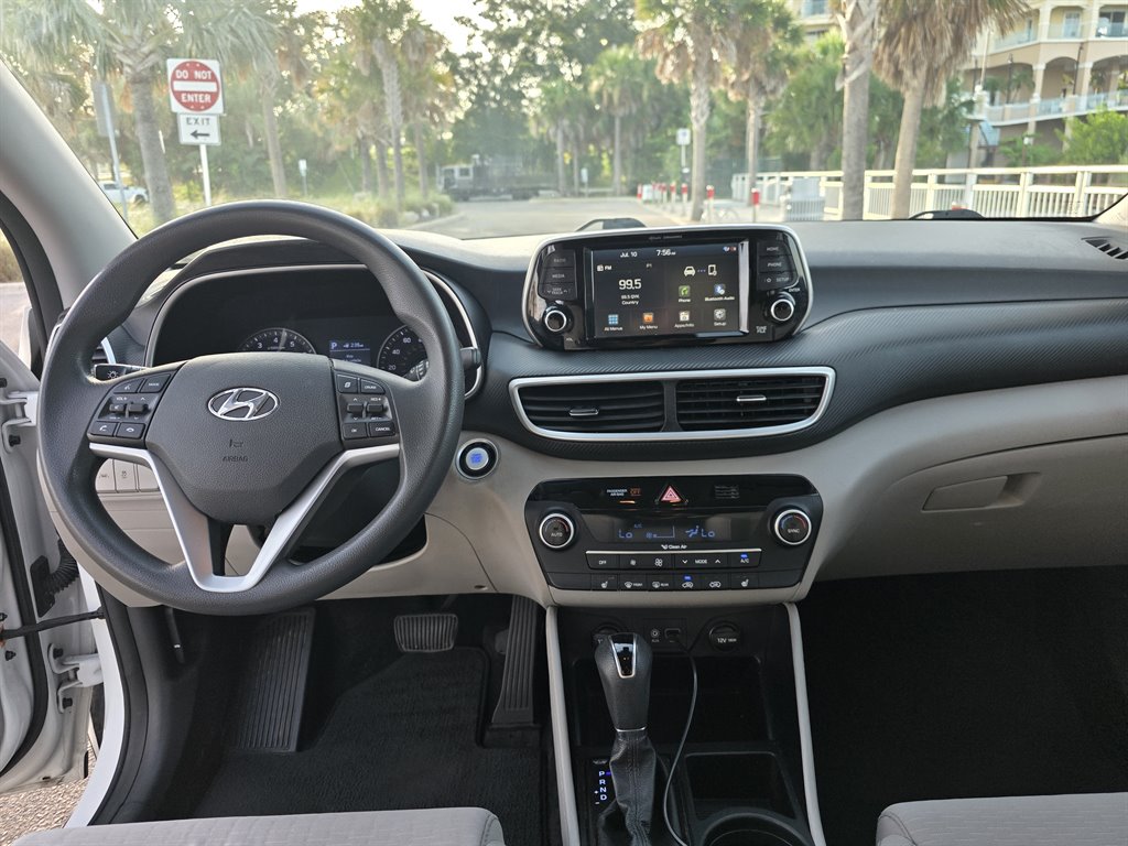 2020 Hyundai Tucson - $11,995