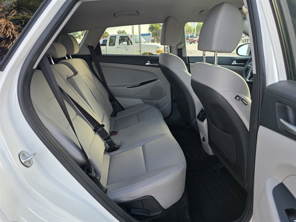 2020 Hyundai Tucson - $11,995