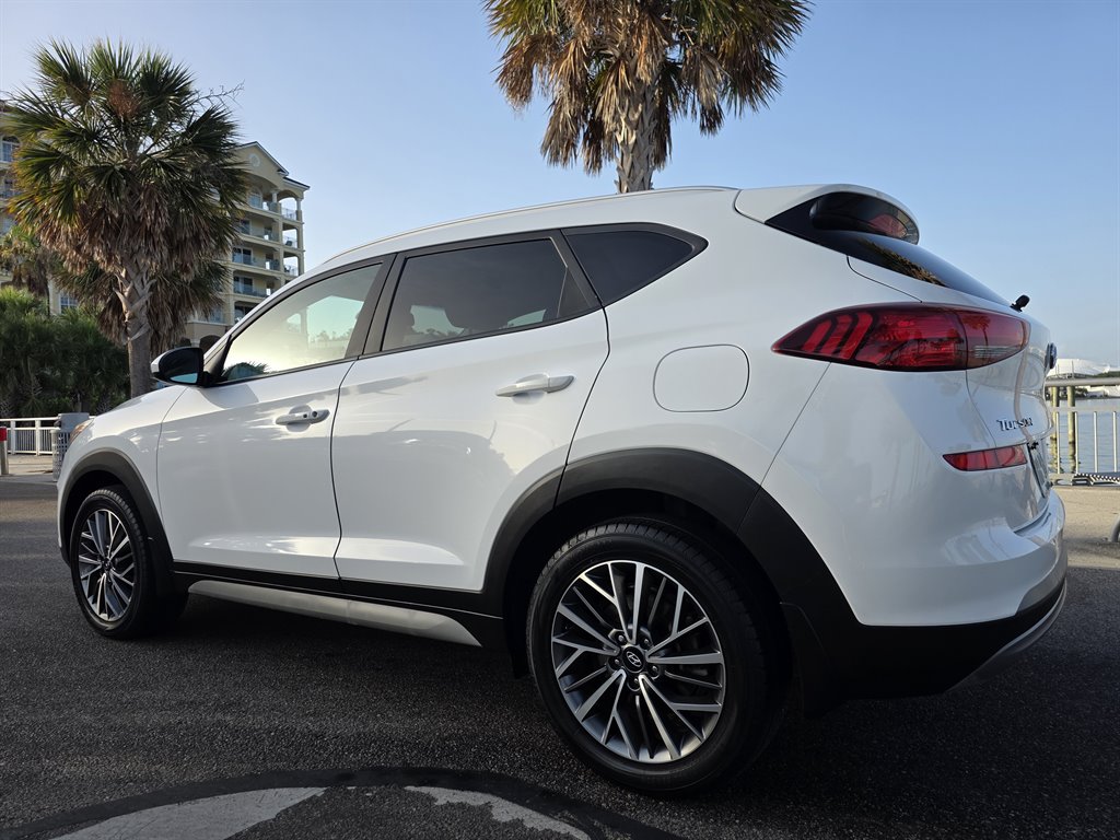 2020 Hyundai Tucson - $11,995