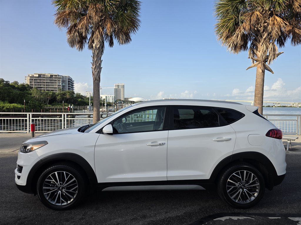 2020 Hyundai Tucson - $11,995
