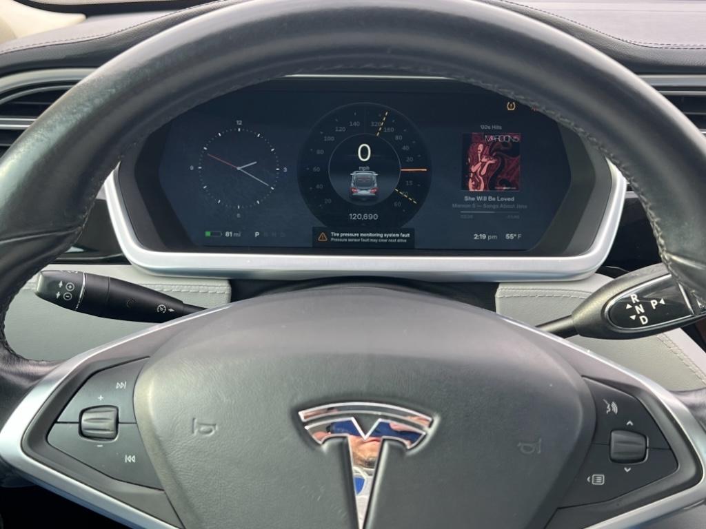 2013 Tesla Model S photo