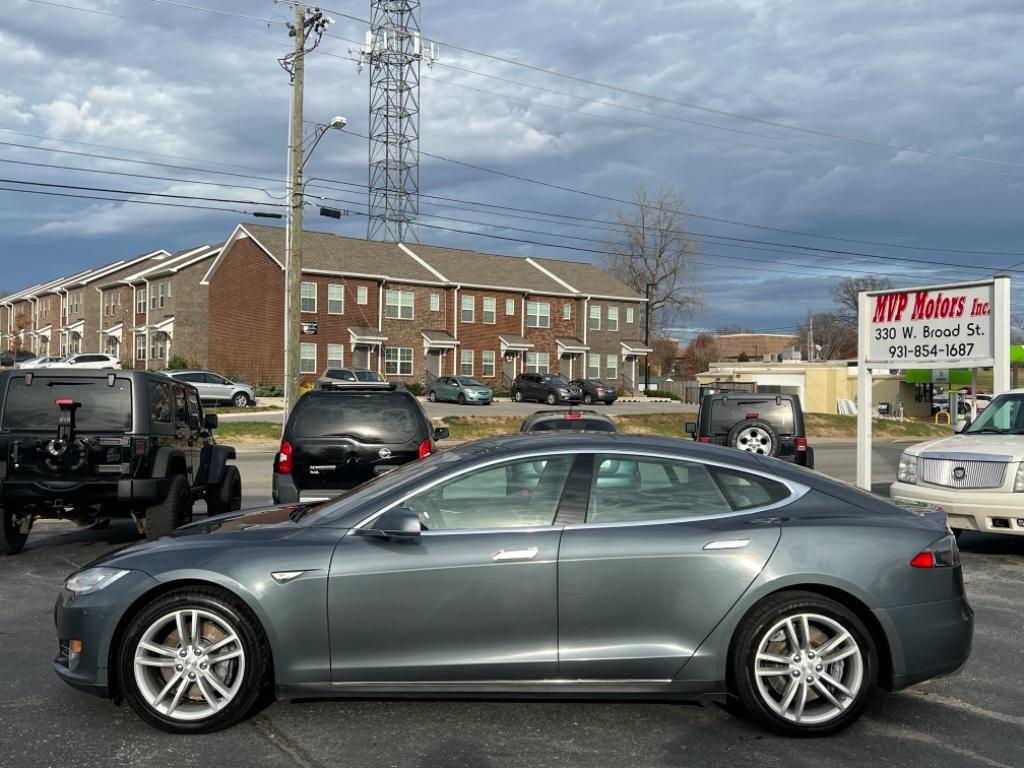 The 2013 Tesla Model S photos