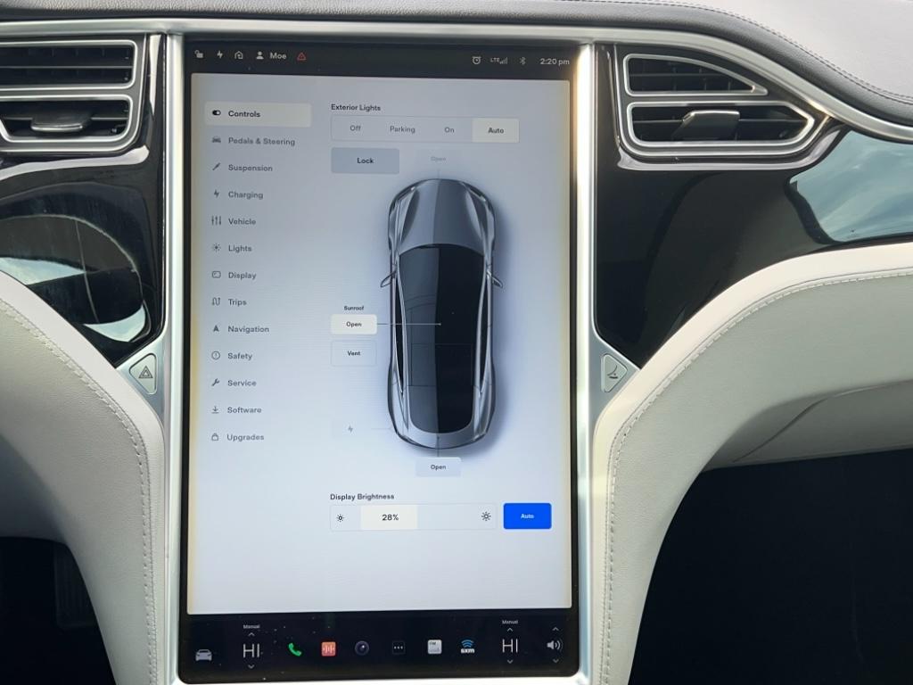 2013 Tesla Model S photo