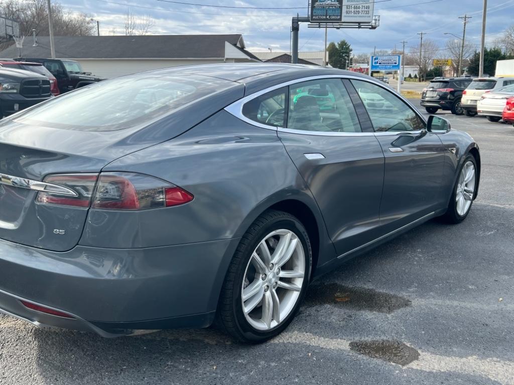 2013 Tesla Model S photo