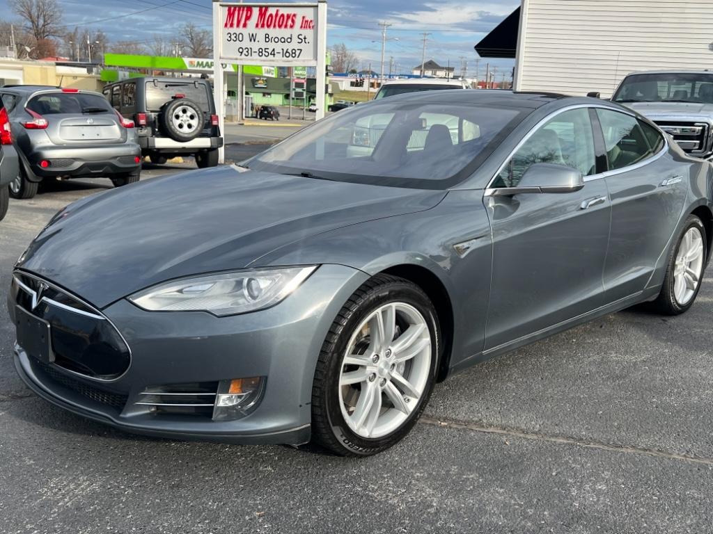 2013 Tesla Model S photo