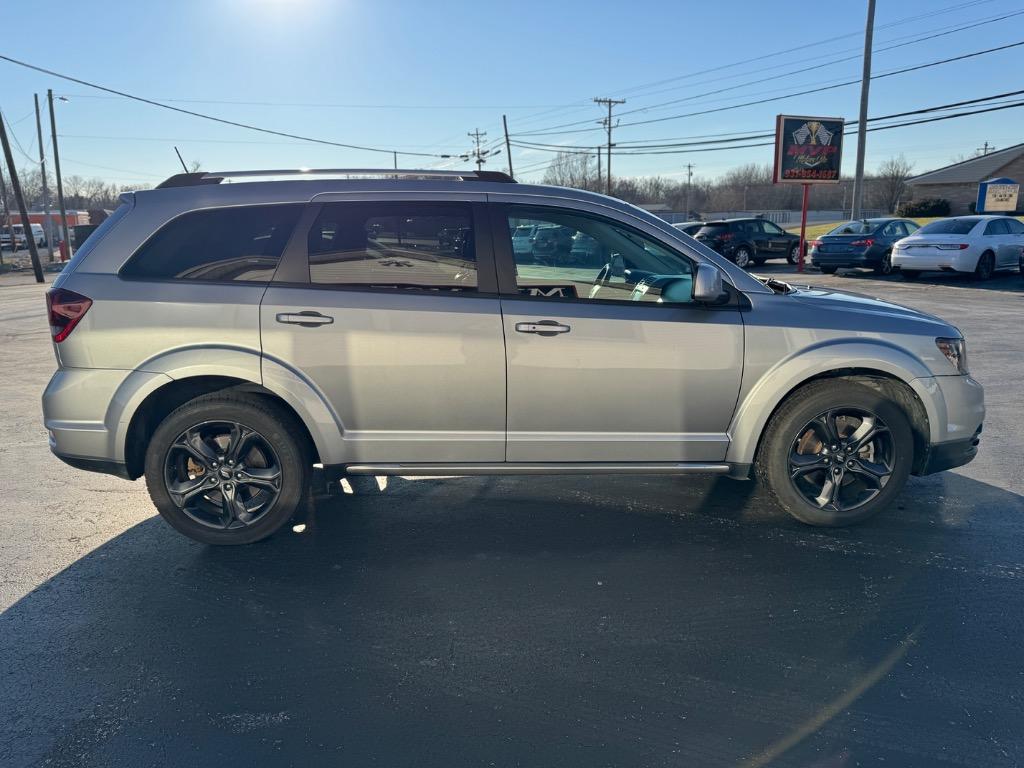 2020 Dodge Journey Crossroad photo
