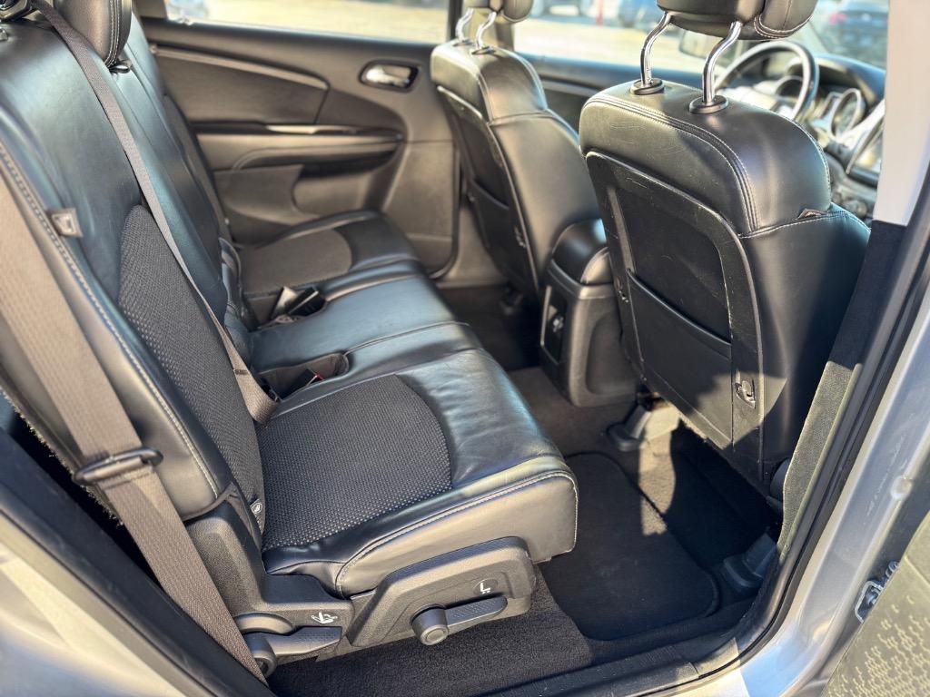 2020 Dodge Journey Crossroad photo