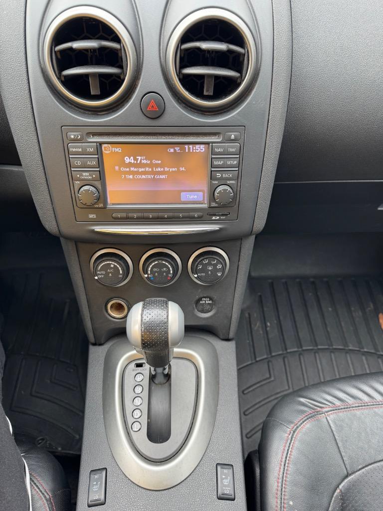 2013 Nissan Rogue - $7,998