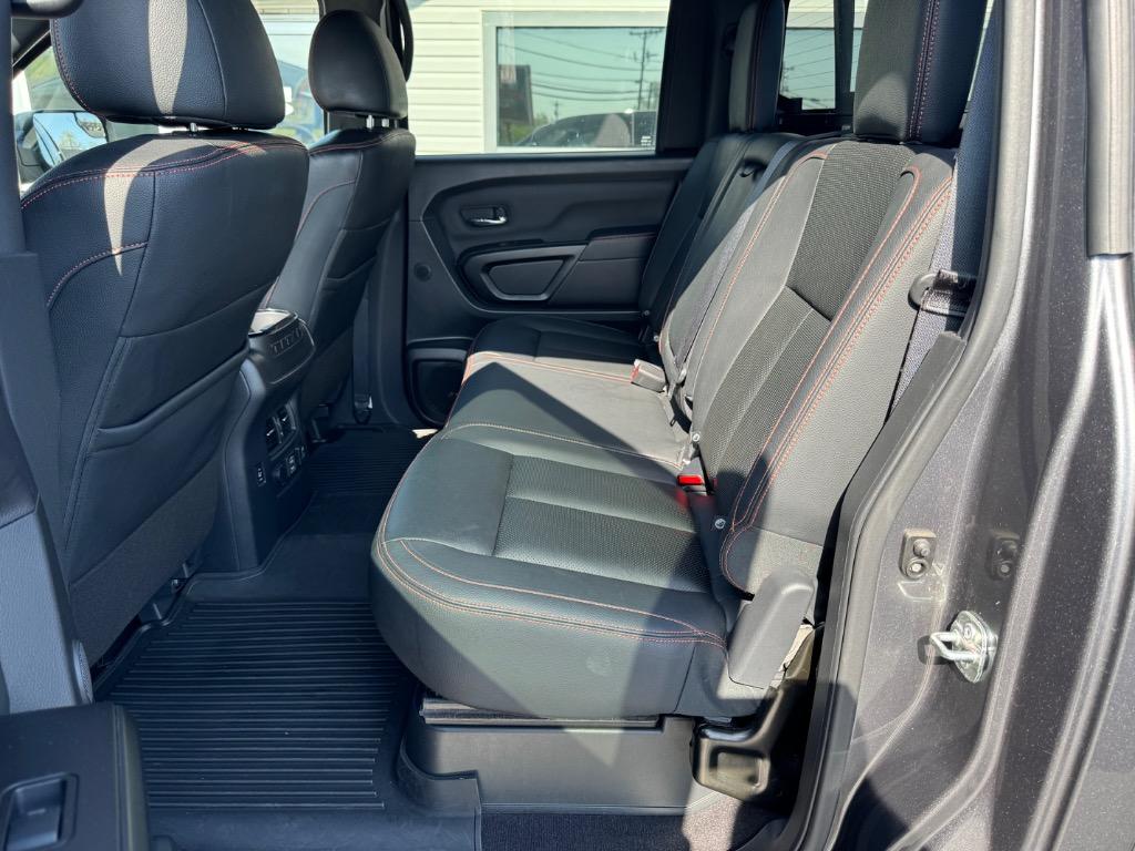 2023 Nissan Titan PRO-4x photo