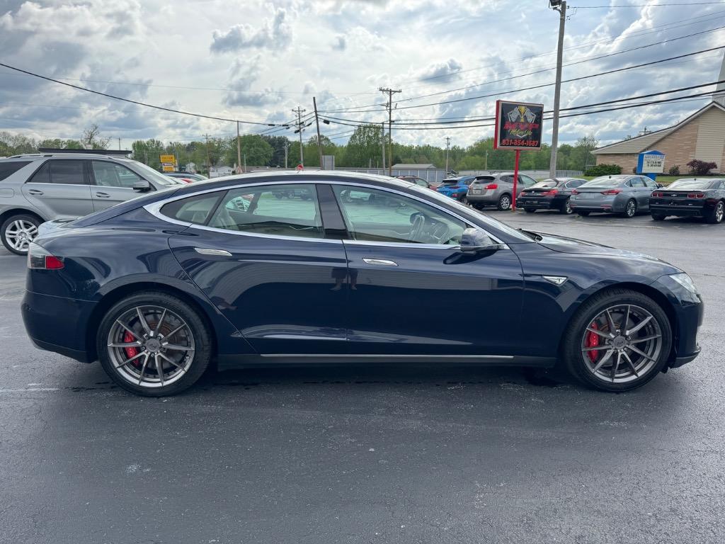 2014 Tesla Model S photo