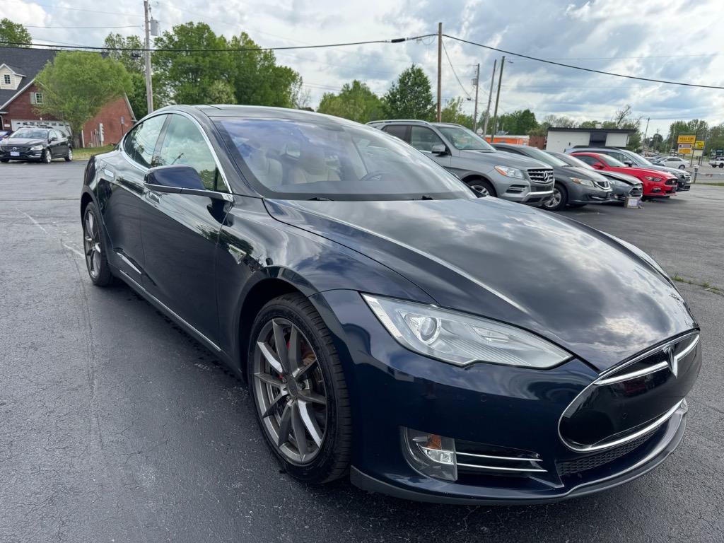 2014 Tesla Model S photo