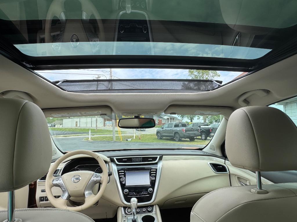 2017 Nissan Murano Platinum photo