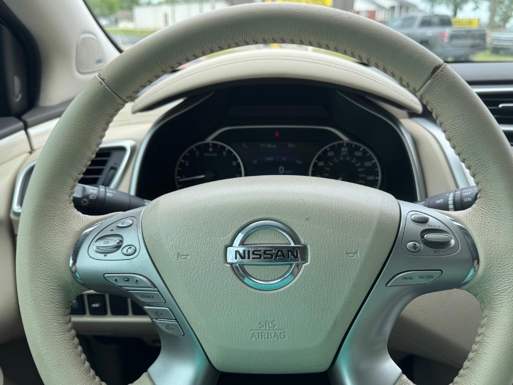 2017 Nissan Murano Platinum photo
