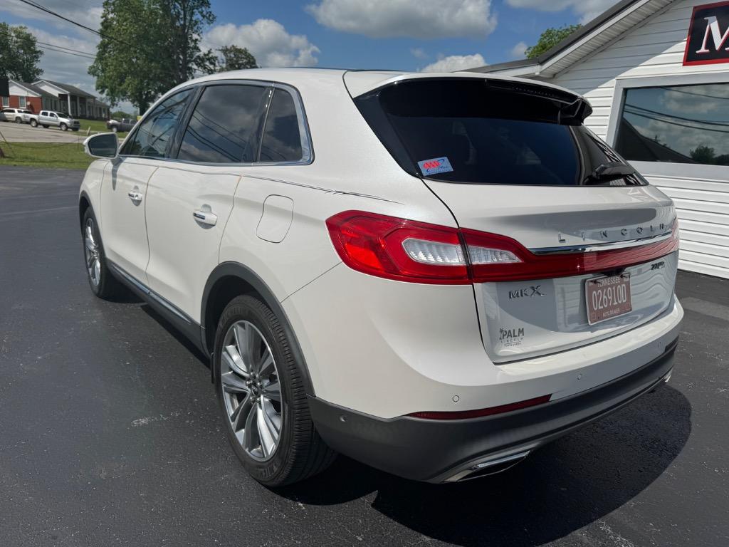 2016 Lincoln MKX Reserve photo