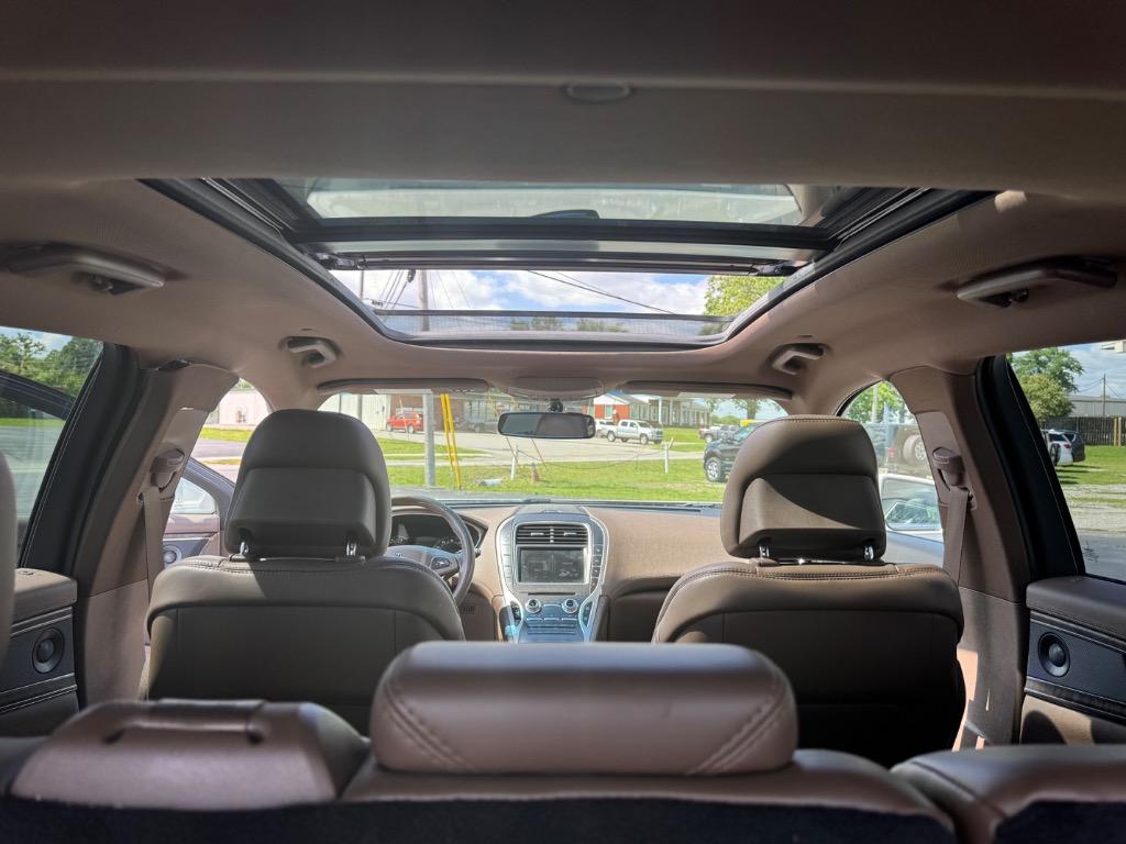 2016 Lincoln MKX Reserve photo