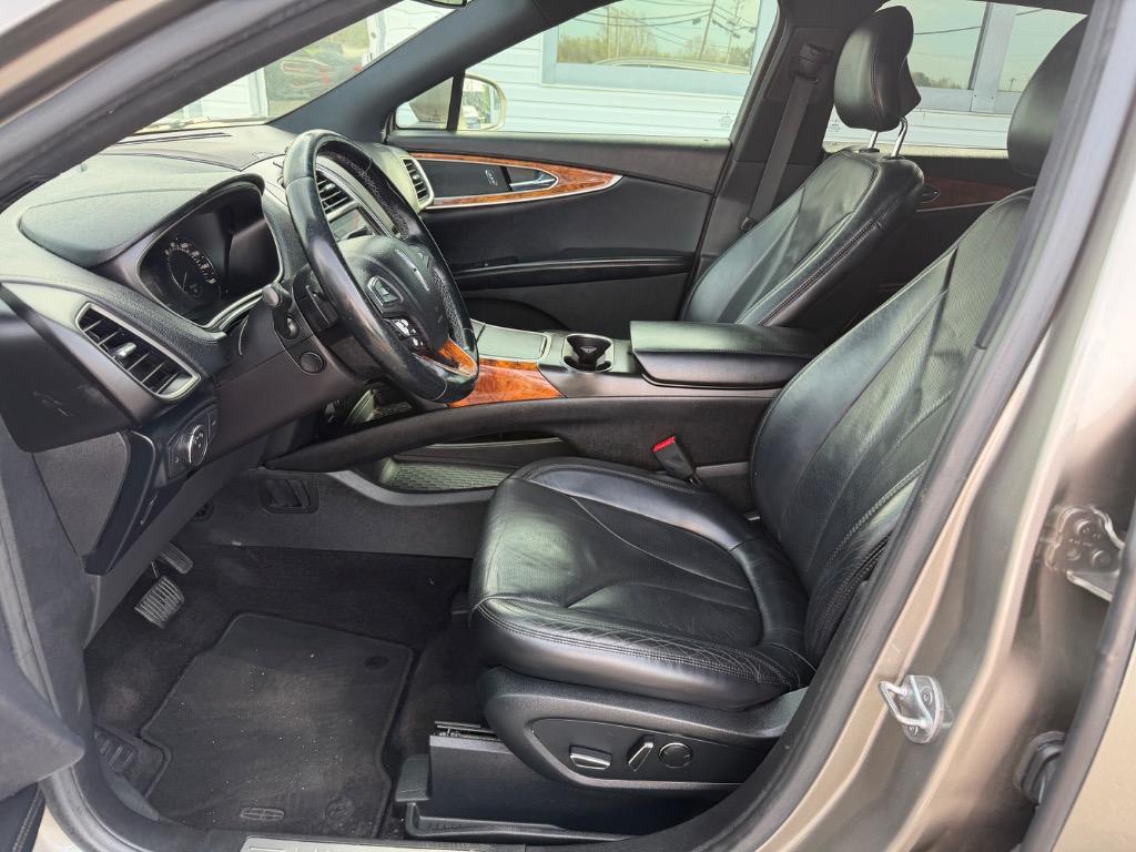 2016 Lincoln MKX - $10,998